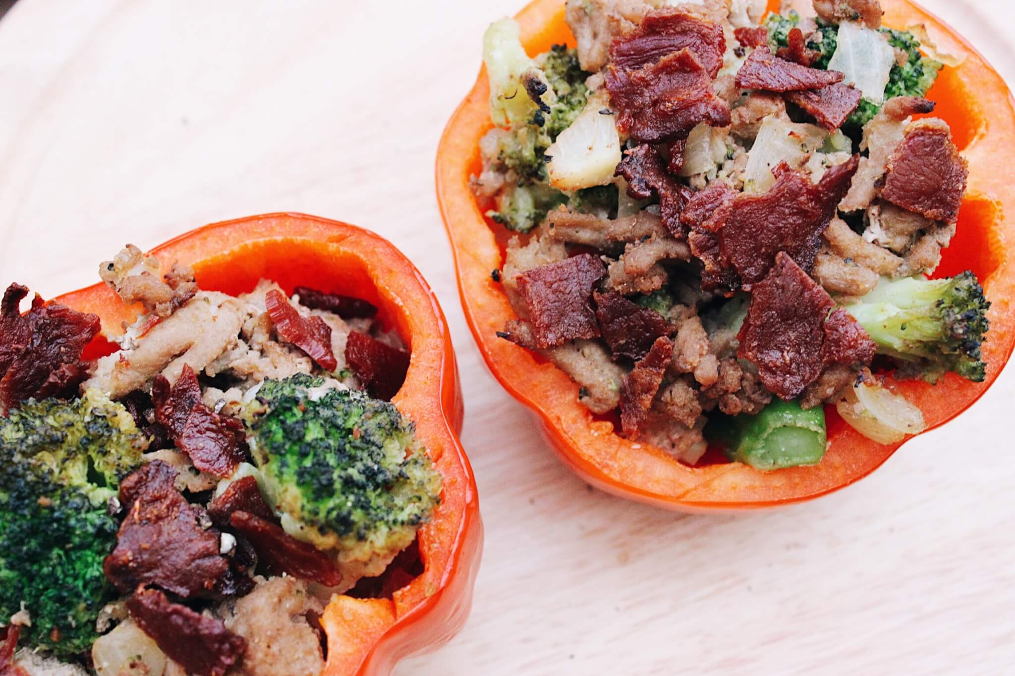 bell pepper, Bell Pepper Bowls with Turkey Bacon